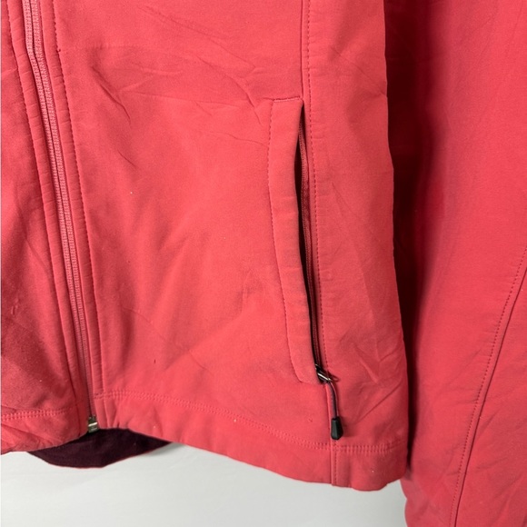 The North Face Apex Bionic Soft Shell in Coral - Size M - Picture 4 of 8